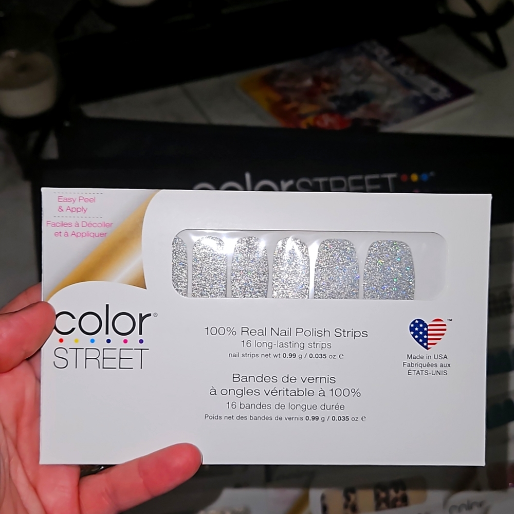 Colorstreet